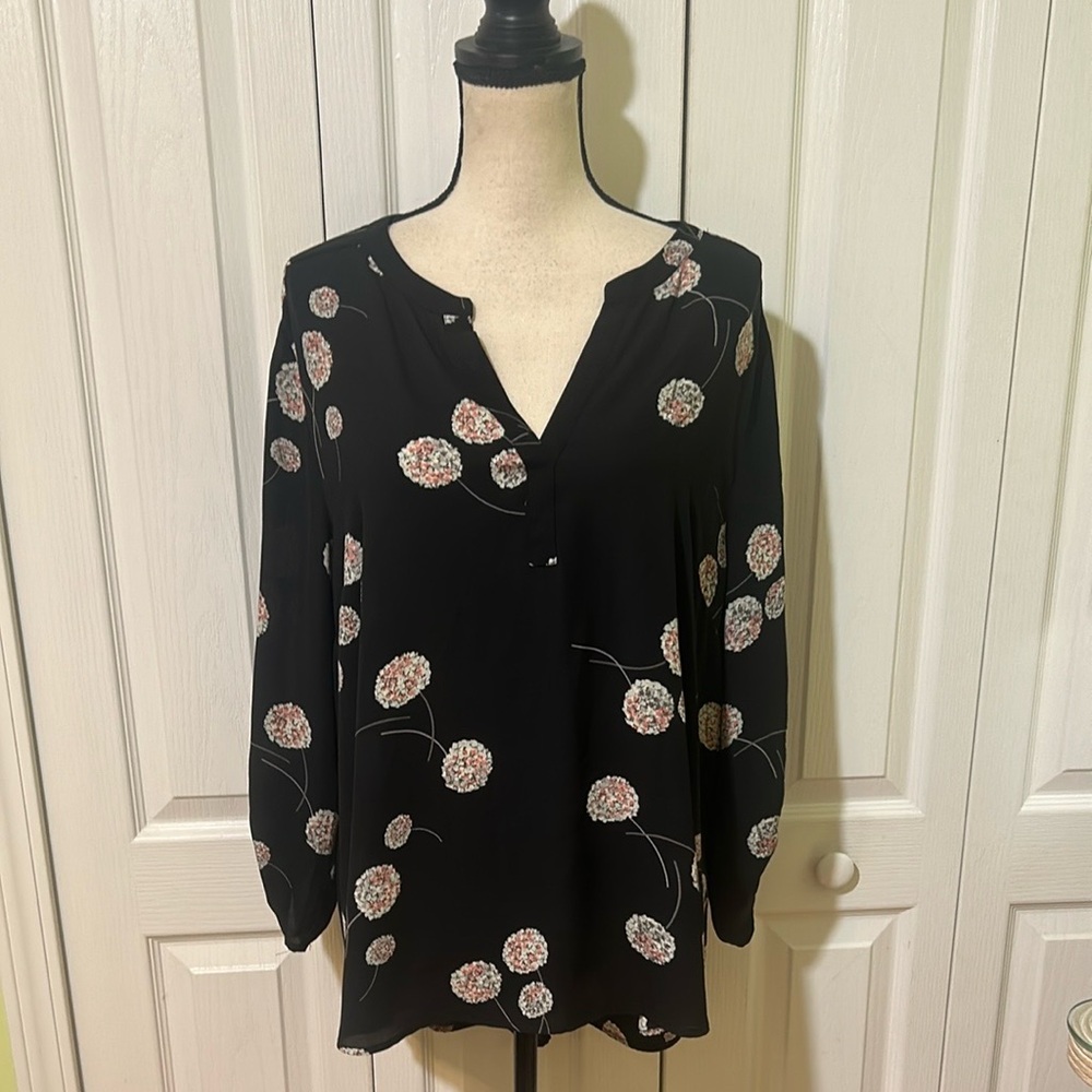 V-Neck Multicolored floral Blouse